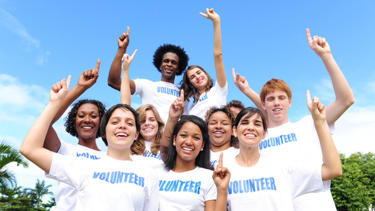 Top Tips to Rebuild Your Volunteer Team During Covid19 (Guest Post
